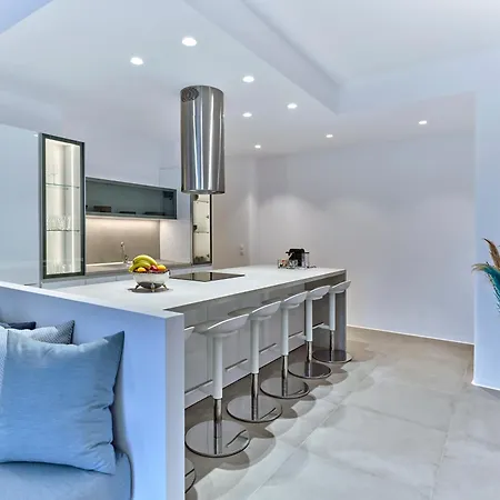Blue Mare Apartment